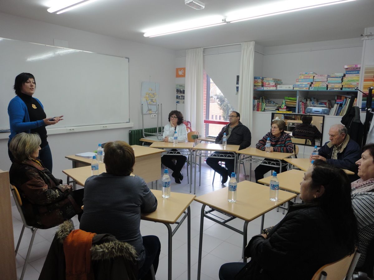 TALLER YO DECIDO TU ME APOYAS